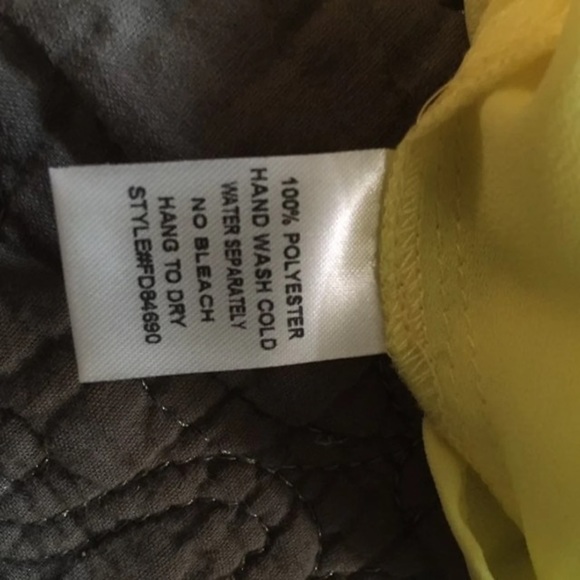 BRAND New- Yellow Adjustable Tank - Picture 4 of 4